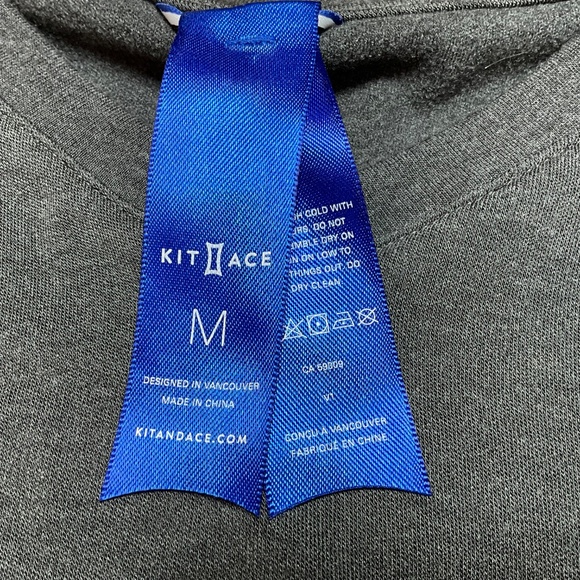 KIT AND ACE Men’s Long Sleeve V Neck Tee Modal Blend with Wool Sz M - Picture 5 of 9